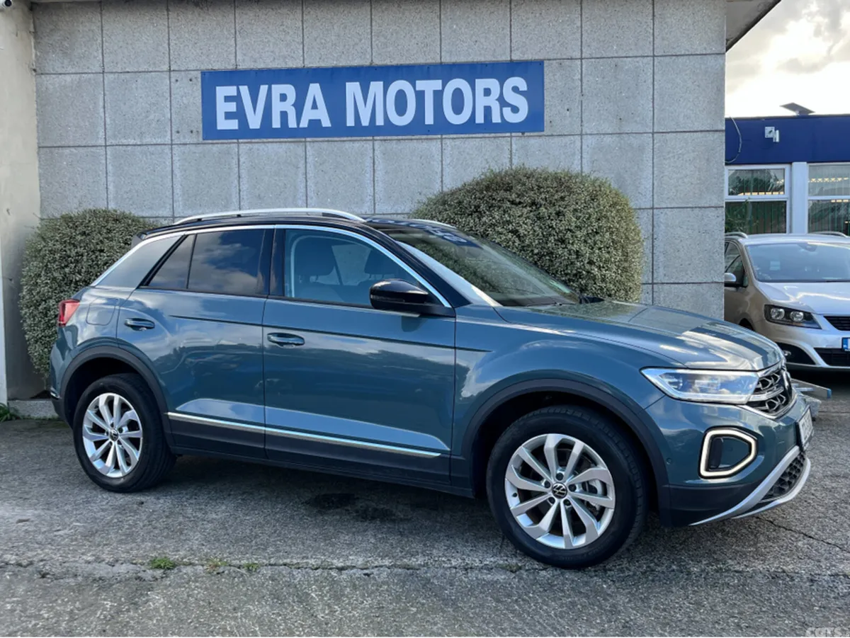 Volkswagen T-Roc SUV, Diesel, 2022, Green