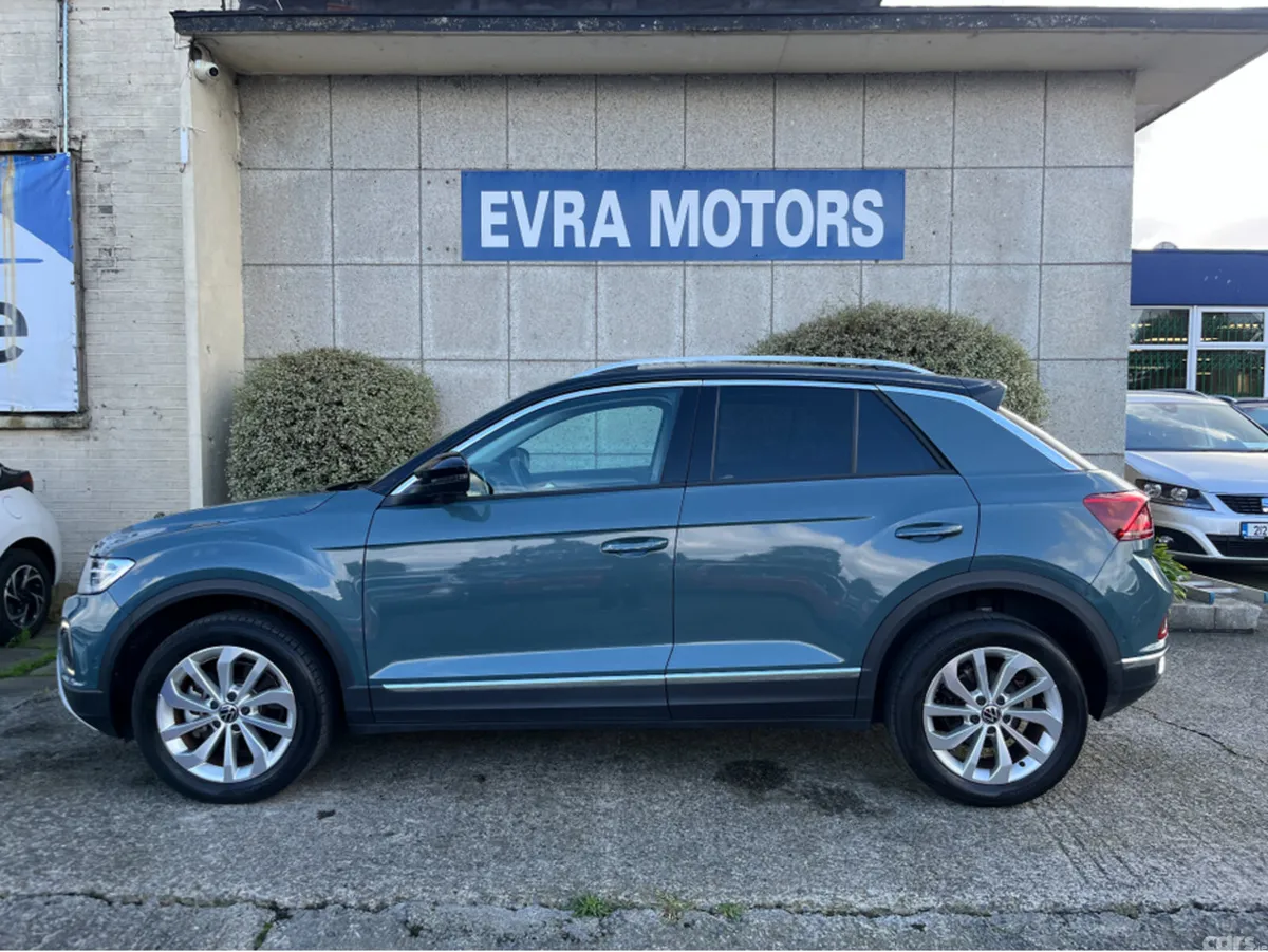 Volkswagen T-Roc SUV, Diesel, 2022, Green