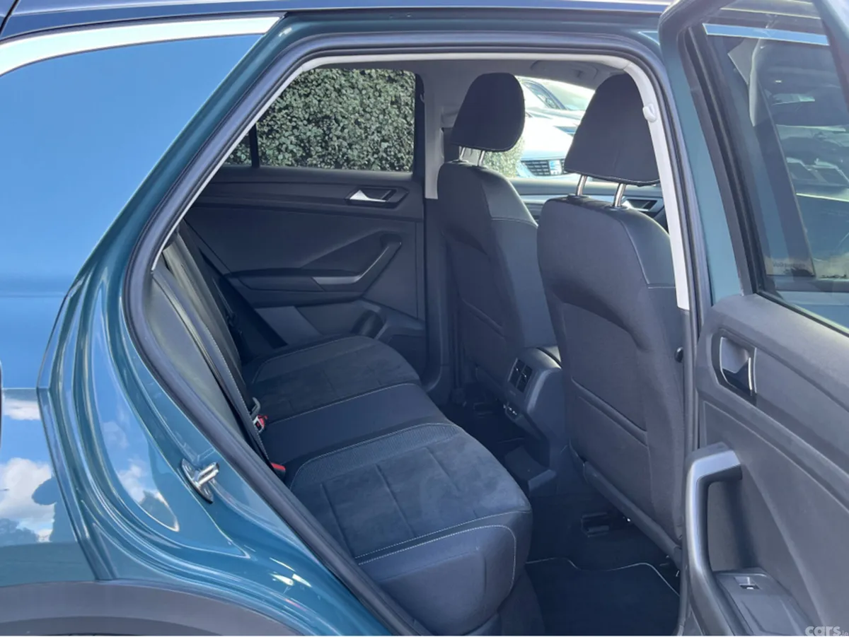 Volkswagen T-Roc SUV, Diesel, 2022, Green