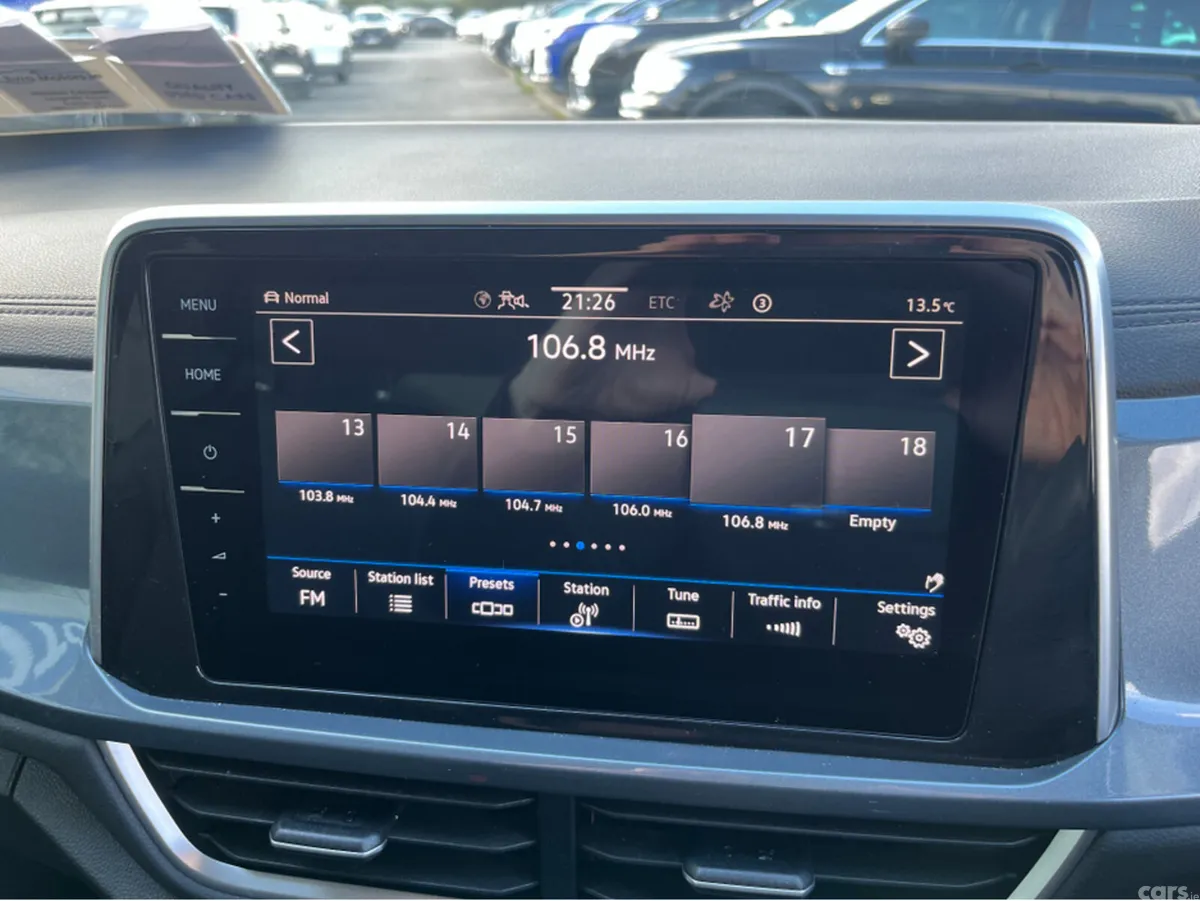 Volkswagen T-Roc SUV, Diesel, 2022, Green