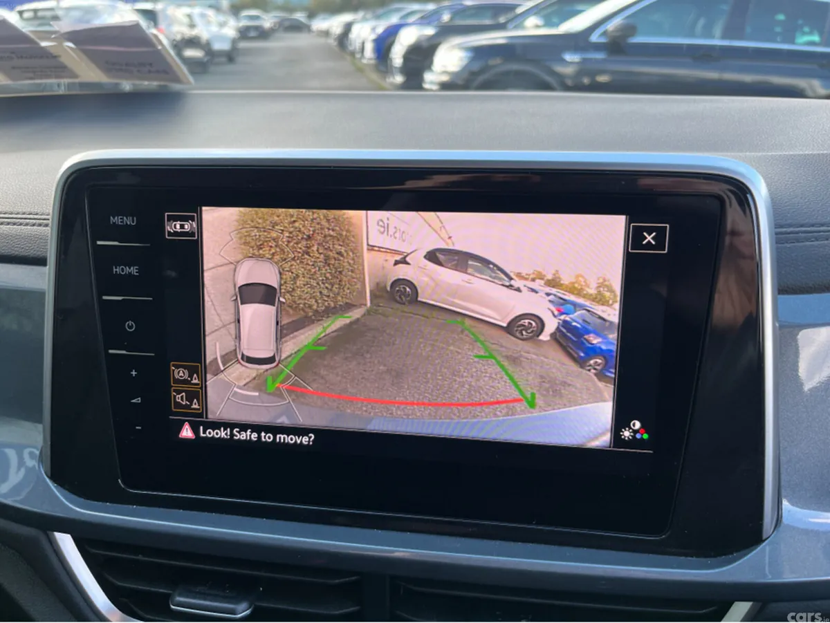 Volkswagen T-Roc SUV, Diesel, 2022, Green
