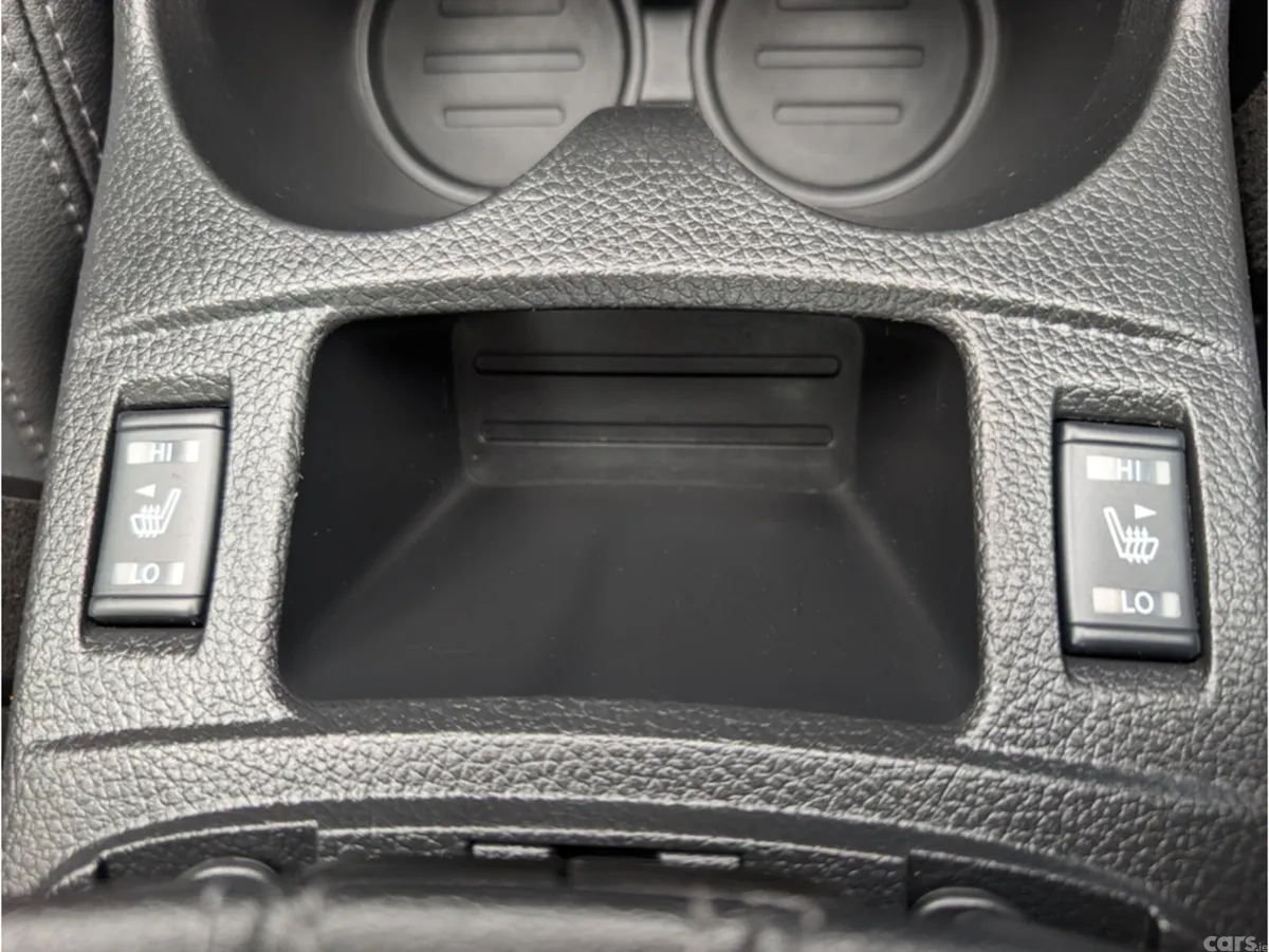 Nissan Qashqai SUV, Diesel, 2019, Black