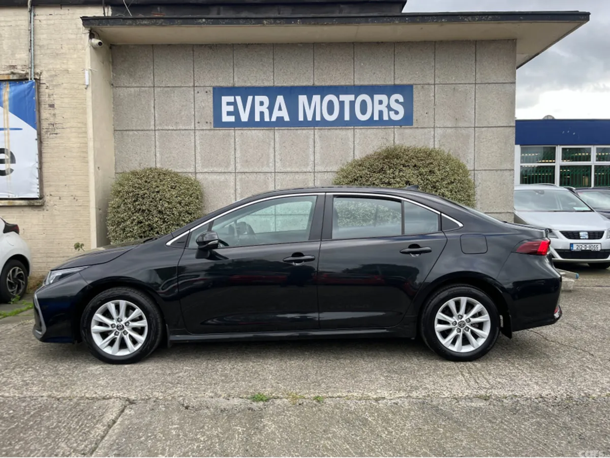 Toyota Corolla Saloon, Petrol Hybrid, 2023, Black