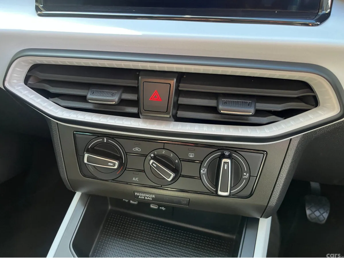 SEAT Arona SUV, Petrol, 2024, Blue