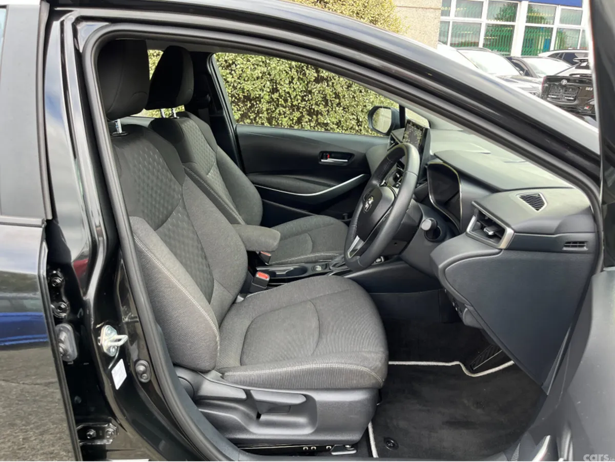 Toyota Corolla Saloon, Petrol Hybrid, 2023, Black