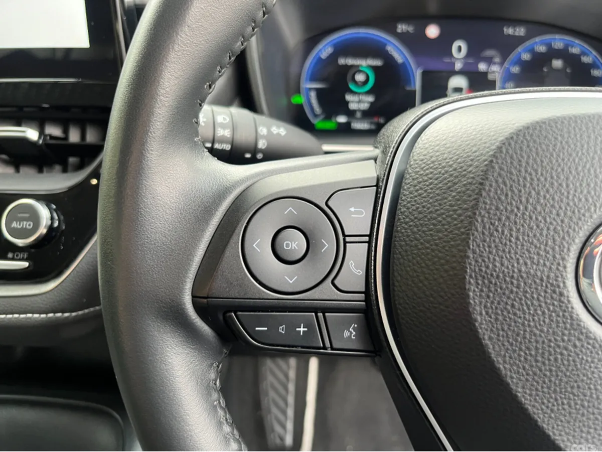 Toyota Corolla Saloon, Petrol Hybrid, 2023, Black