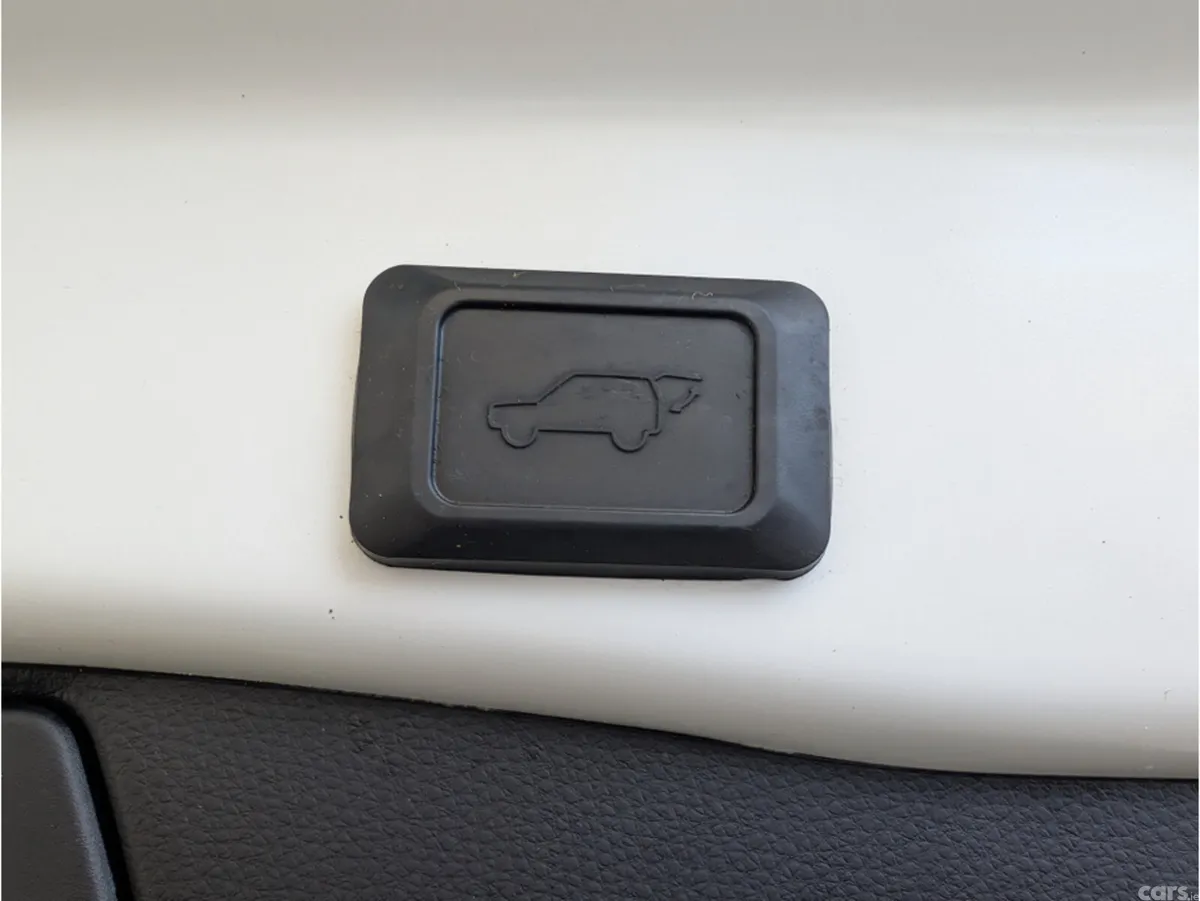 Toyota RAV4 SUV, Petrol Hybrid, 2020, White