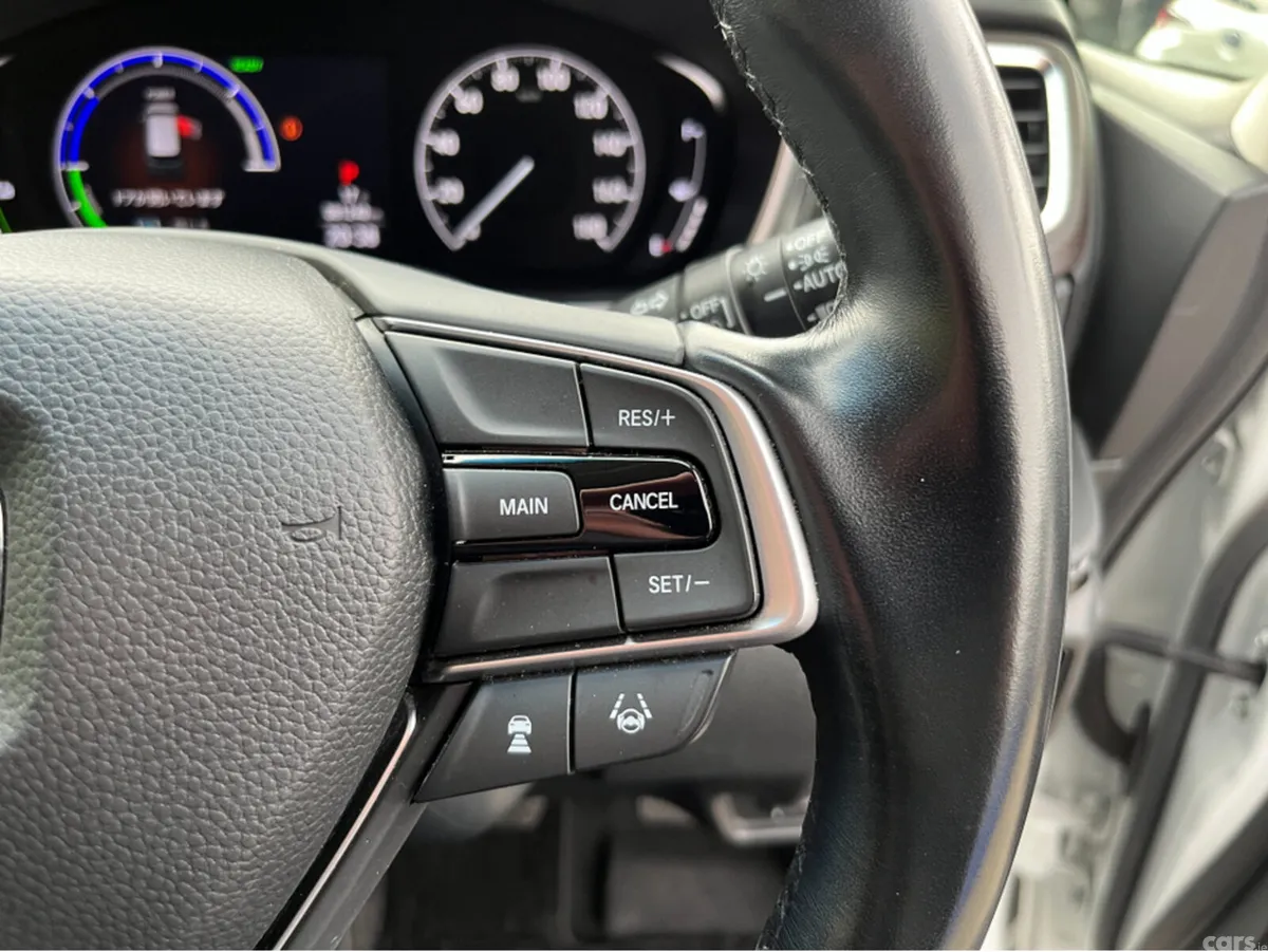 Honda Odyssey MPV, Petrol Hybrid, 2021, White