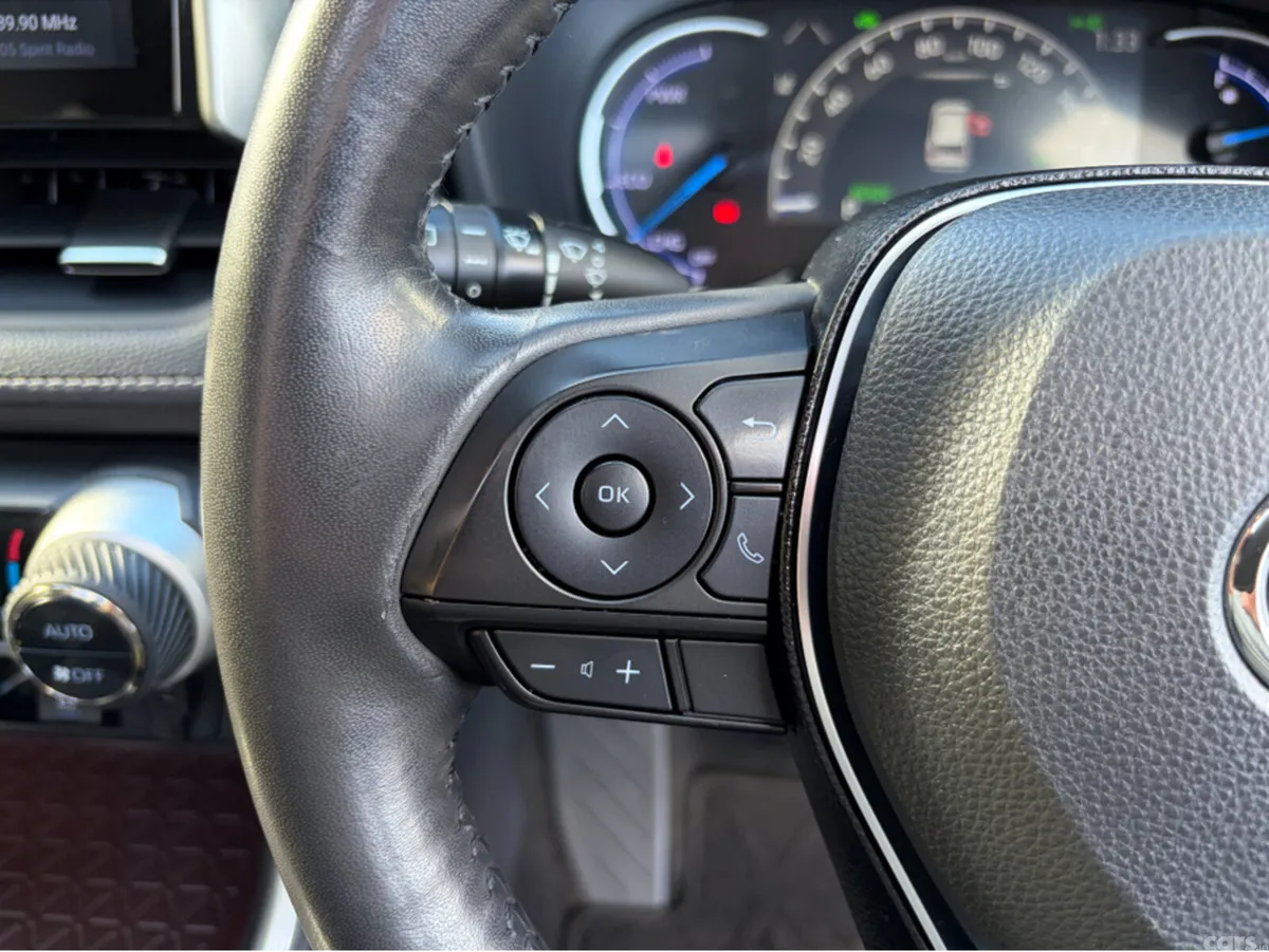 Toyota RAV4 SUV, Petrol Hybrid, 2020, White