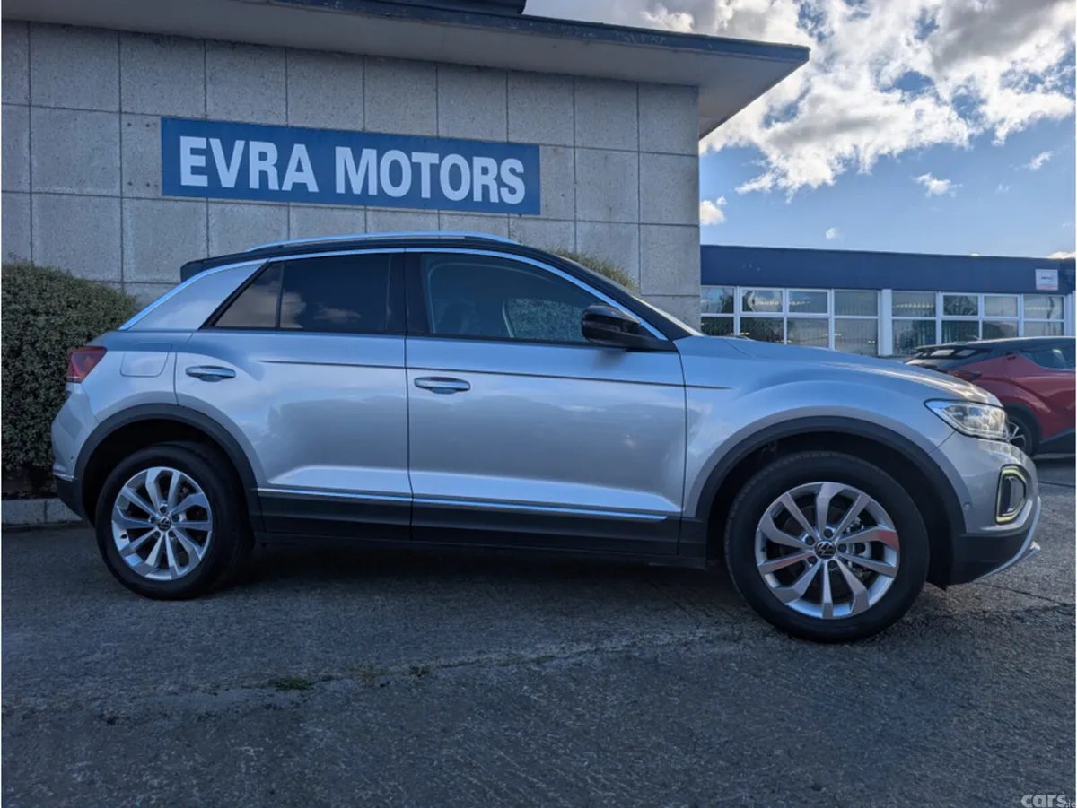 Volkswagen T-Roc SUV, Petrol, 2023, Silver