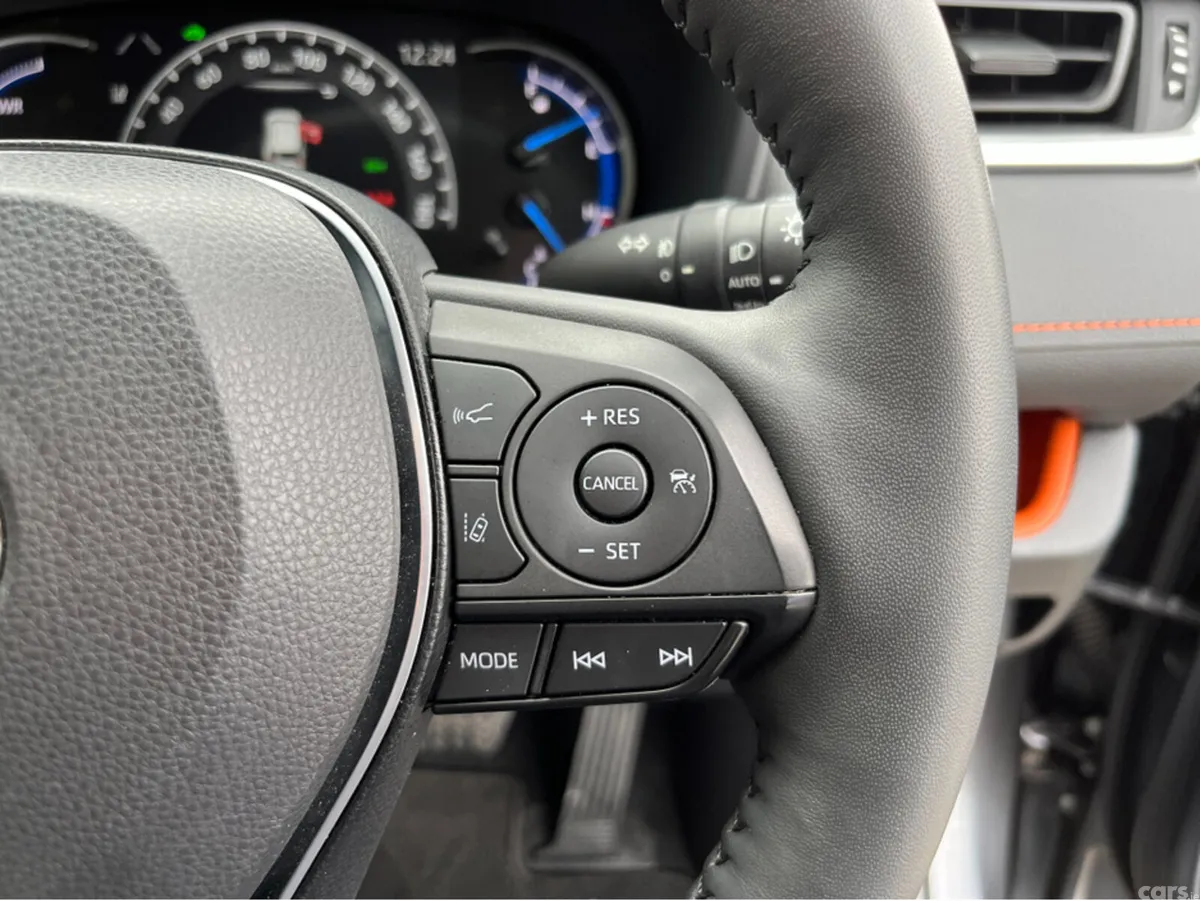 Toyota RAV4 SUV, Petrol Hybrid, 2022, Grey