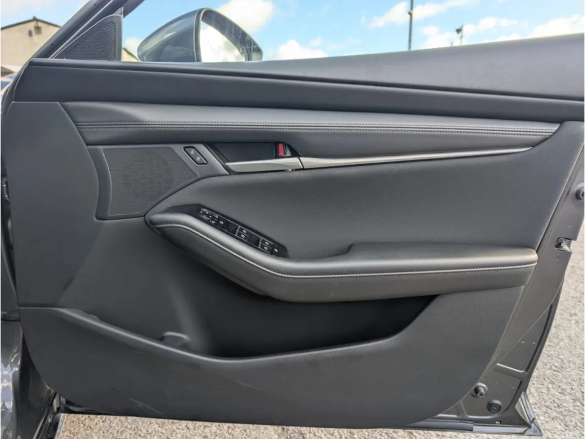 Mazda Mazda3 Saloon, Petrol, 2022, Grey