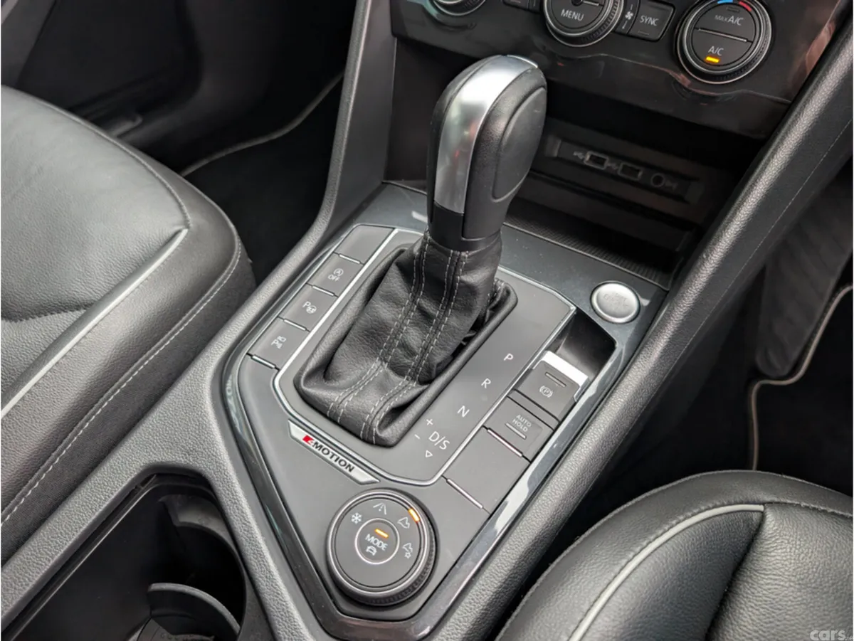 Volkswagen Tiguan SUV, Diesel, 2020, Black
