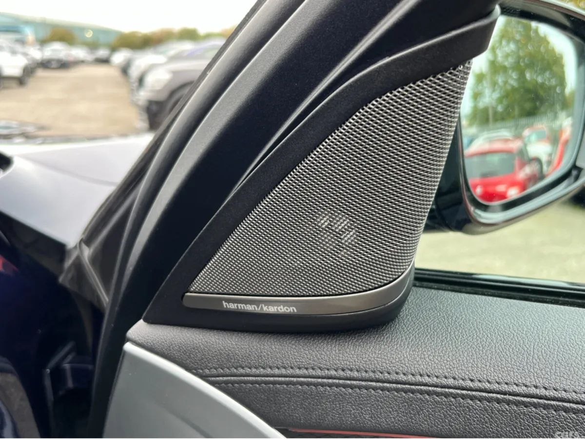 BMW 5-Series Saloon, Petrol Plug-in Hybrid, 2021, Blue