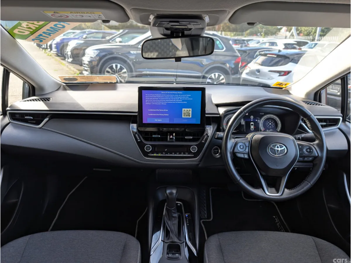 Toyota Corolla Saloon, Petrol Hybrid, 2023, Grey