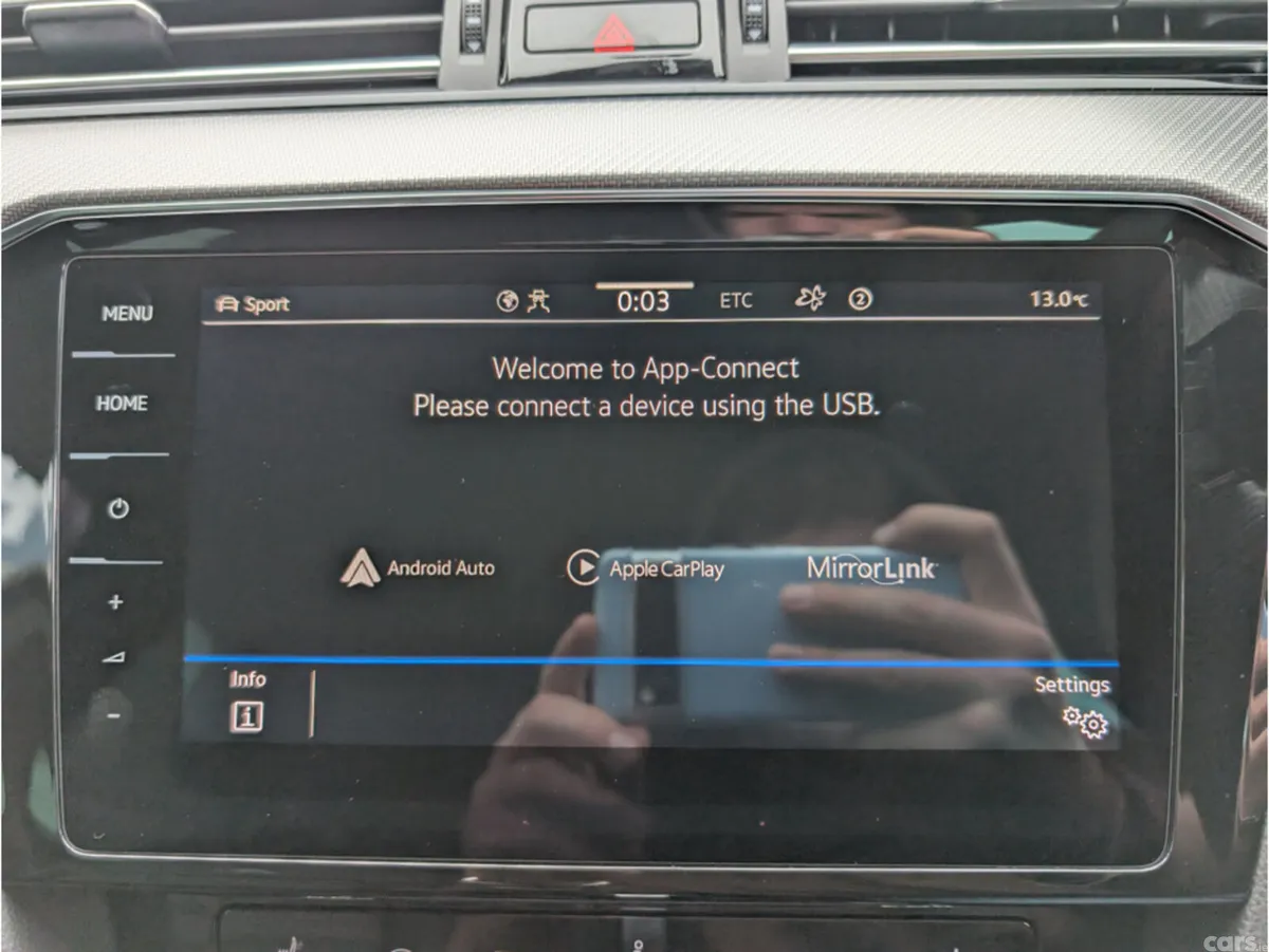 Volkswagen Passat Estate, Diesel, 2023, Grey