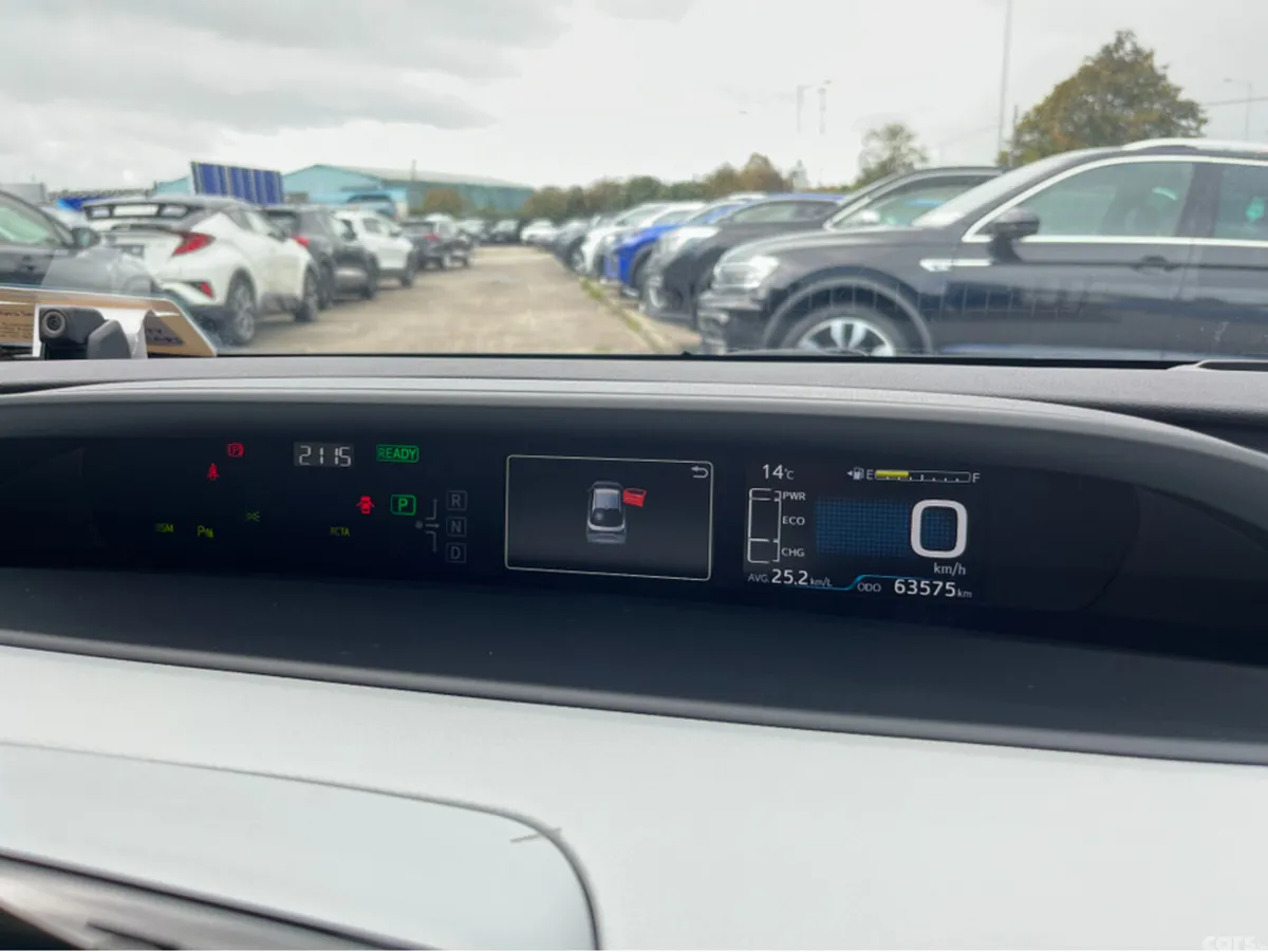 Toyota Prius Saloon, Petrol Hybrid, 2019, Blue