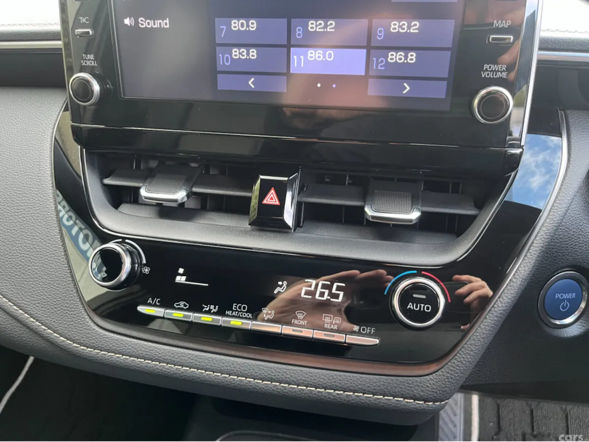 Toyota Corolla Estate, Petrol Hybrid, 2020, Black