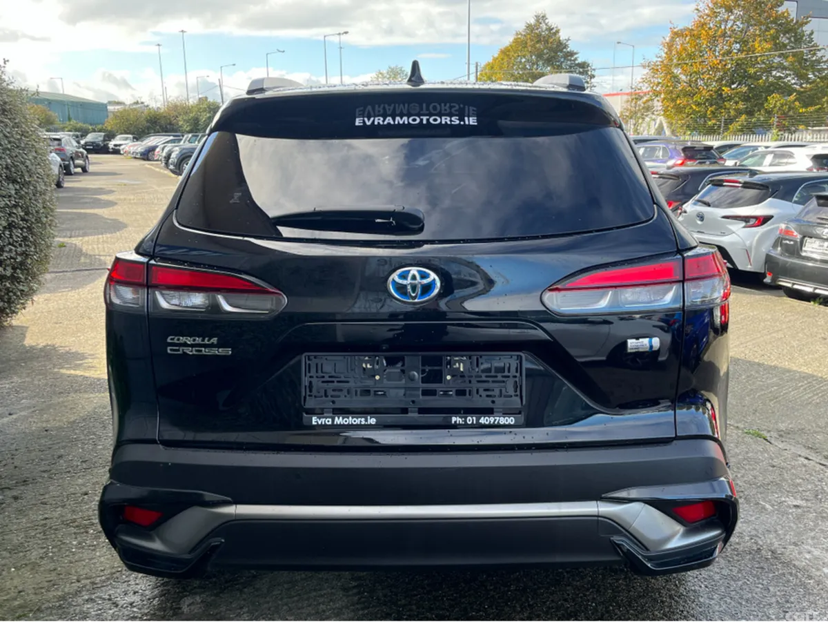 Toyota Corolla Cross SUV, Petrol Hybrid, 2023, Black