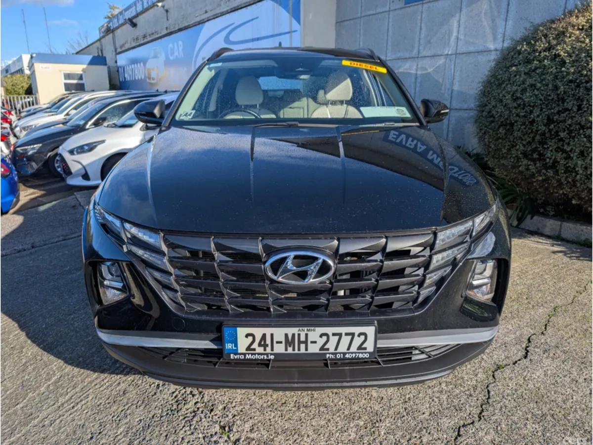 Hyundai Tucson MPV, Diesel, 2024, Black