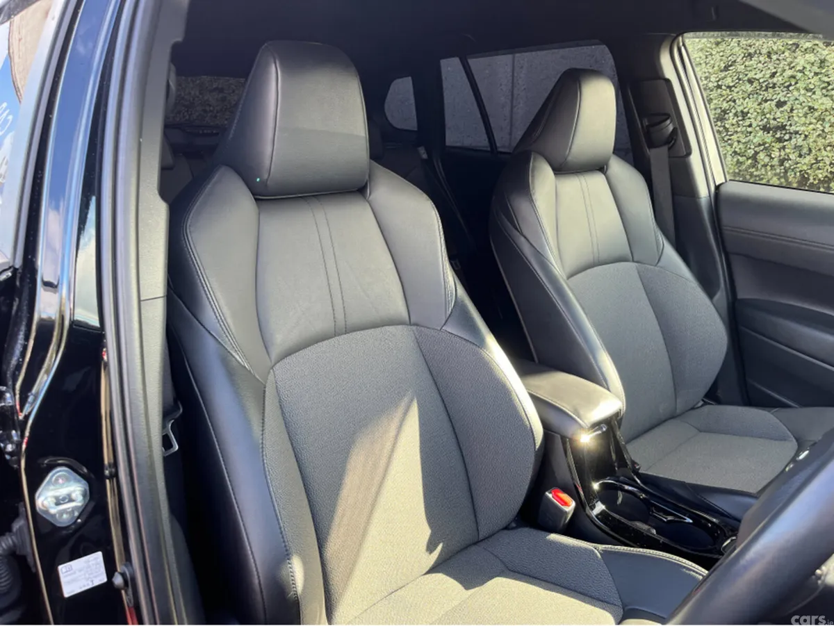 Toyota Corolla Cross SUV, Petrol Hybrid, 2023, Black
