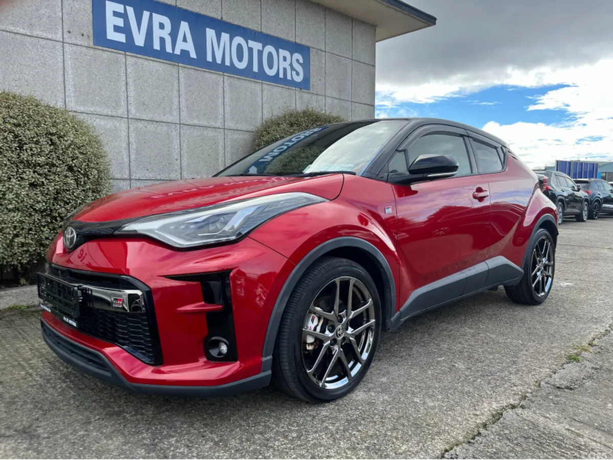 Toyota C-HR SUV, Petrol Hybrid, 2021, Red