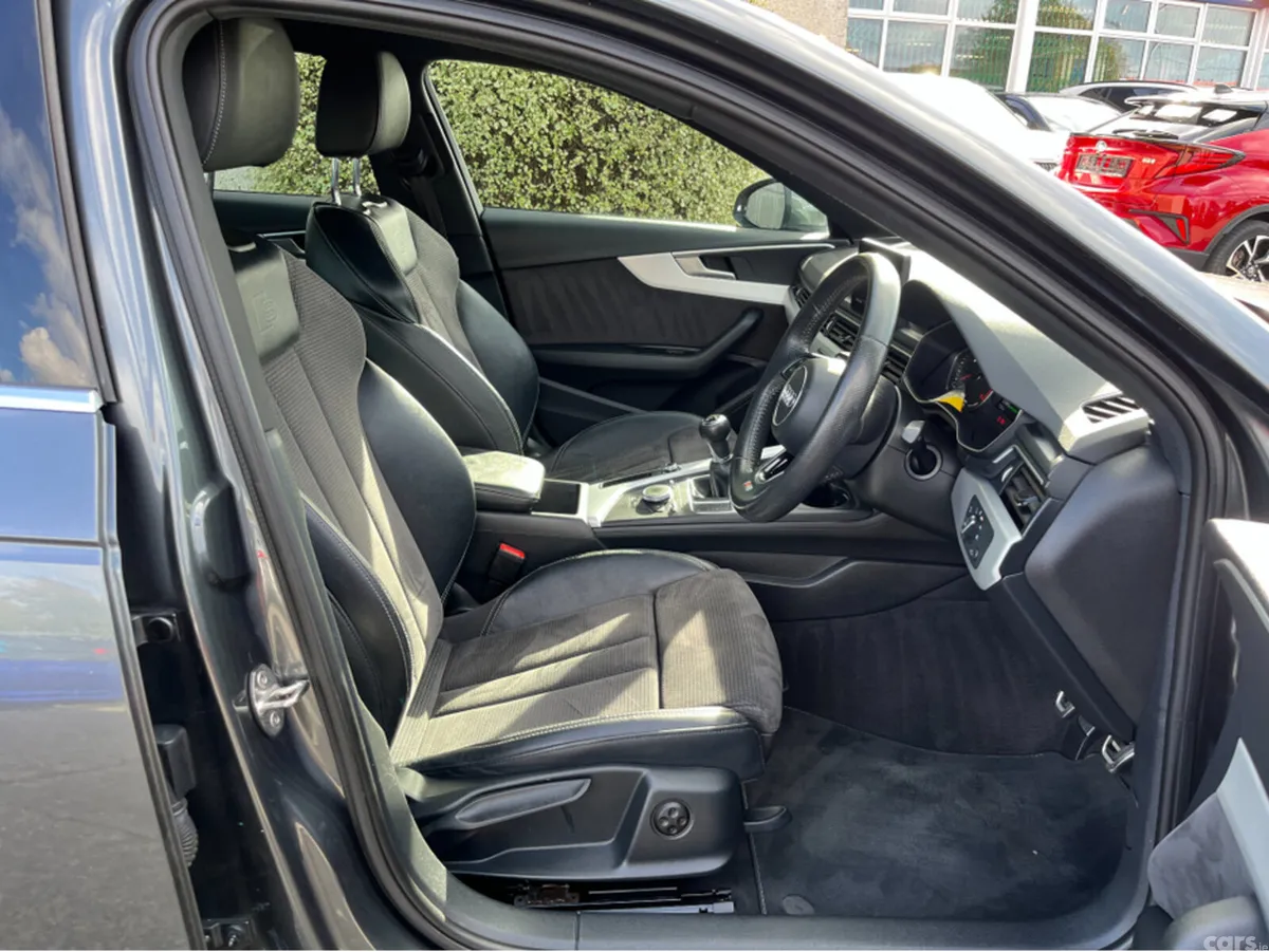 Audi A4 Saloon, Diesel, 2018, Grey