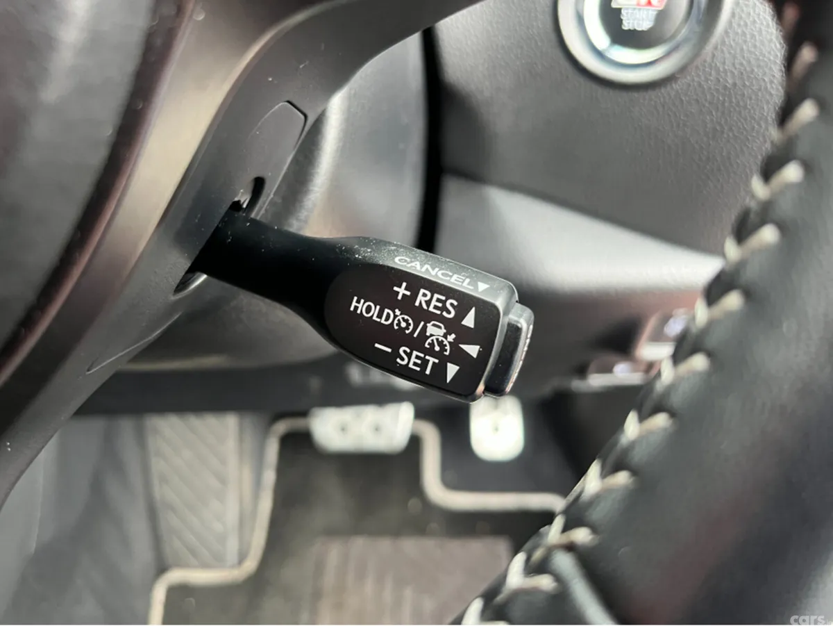 Toyota C-HR SUV, Petrol Hybrid, 2021, Red
