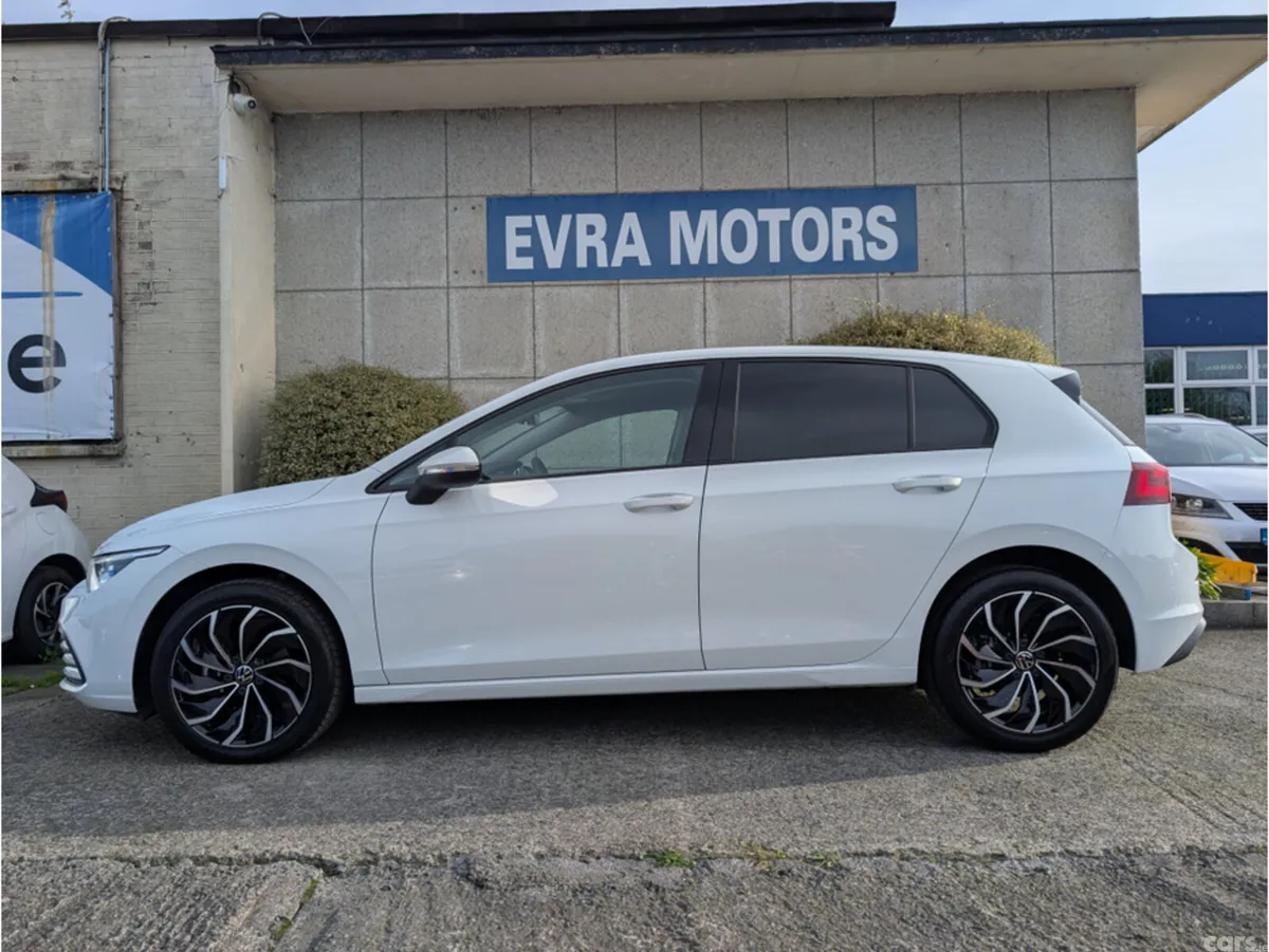 Volkswagen Golf Hatchback, Diesel, 2024, White