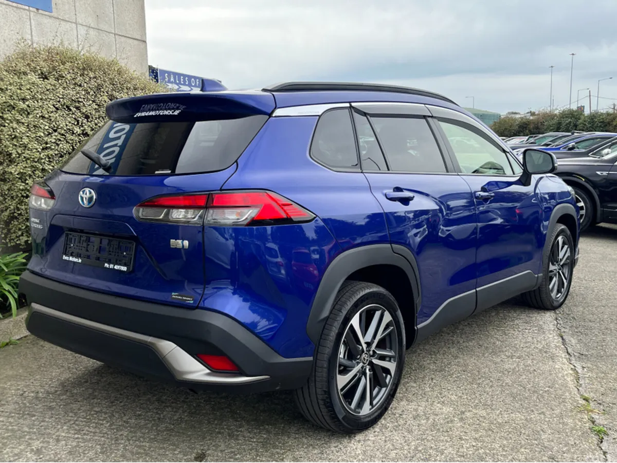 Toyota Corolla Cross SUV, Petrol Hybrid, 2022, Blue