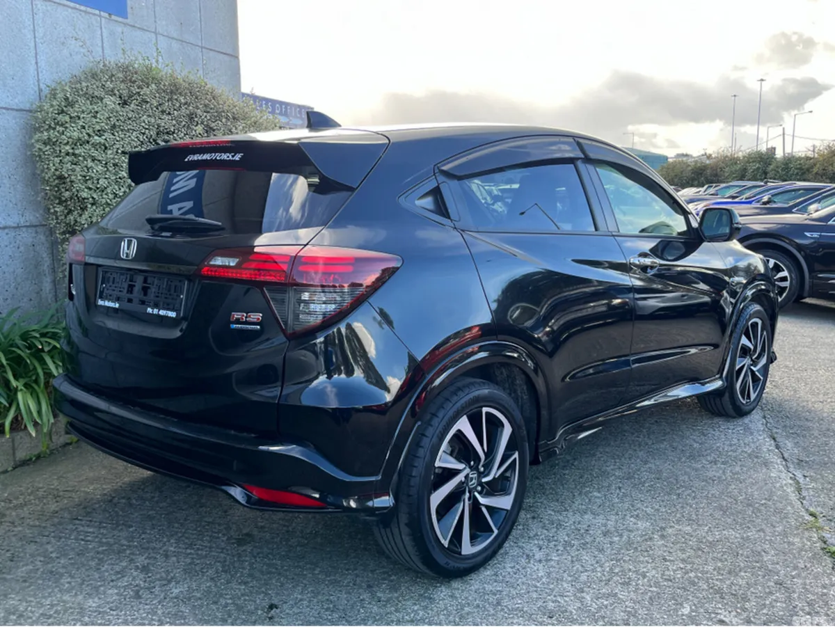 Honda Vezel SUV, Petrol Hybrid, 2021, Black