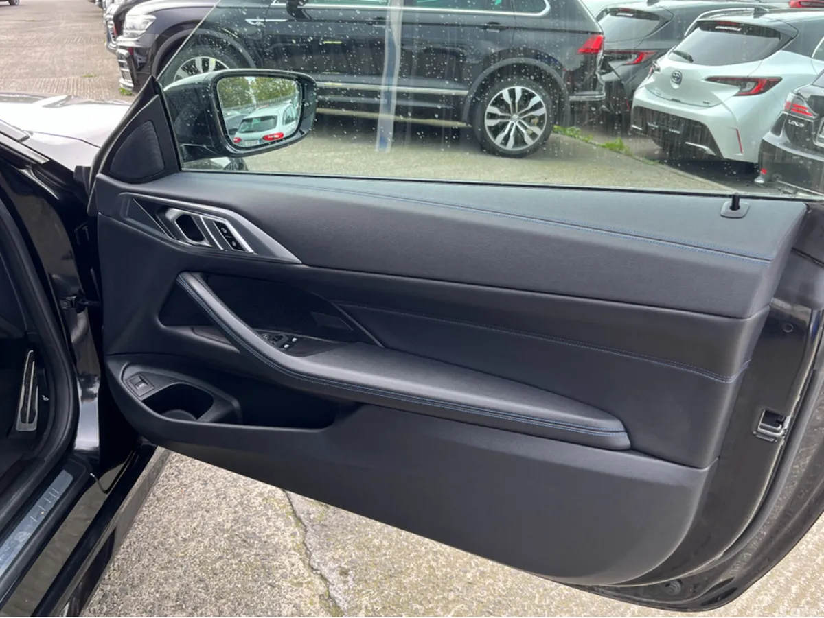 BMW 4-Series Coupe, Diesel, 2022, Black