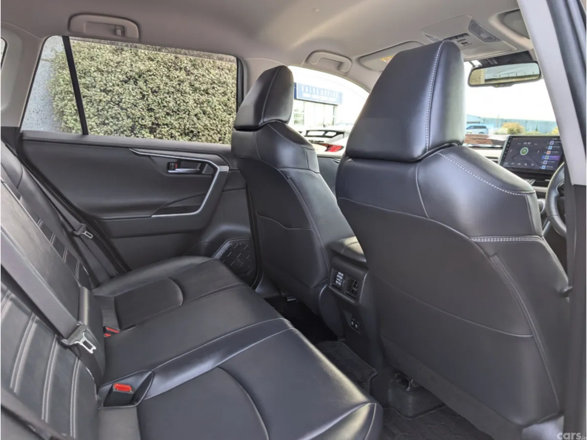Toyota RAV4 SUV, Petrol Hybrid, 2020, Black