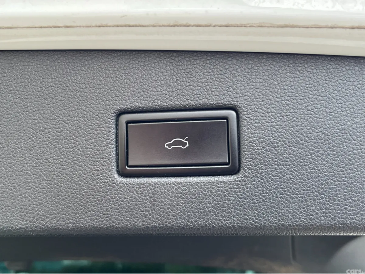 Volkswagen Tiguan SUV, Diesel, 2020, White