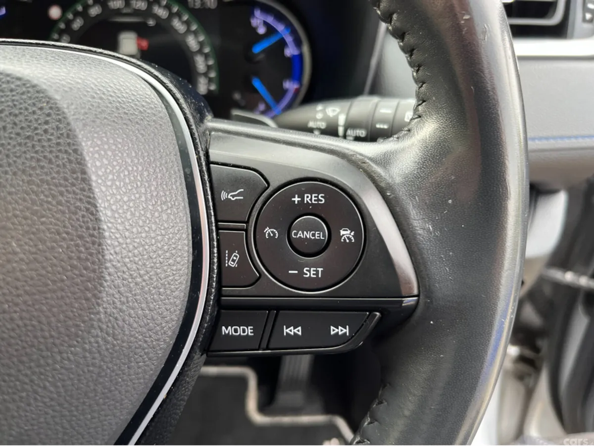 Toyota RAV4 SUV, Petrol Hybrid, 2019, Grey