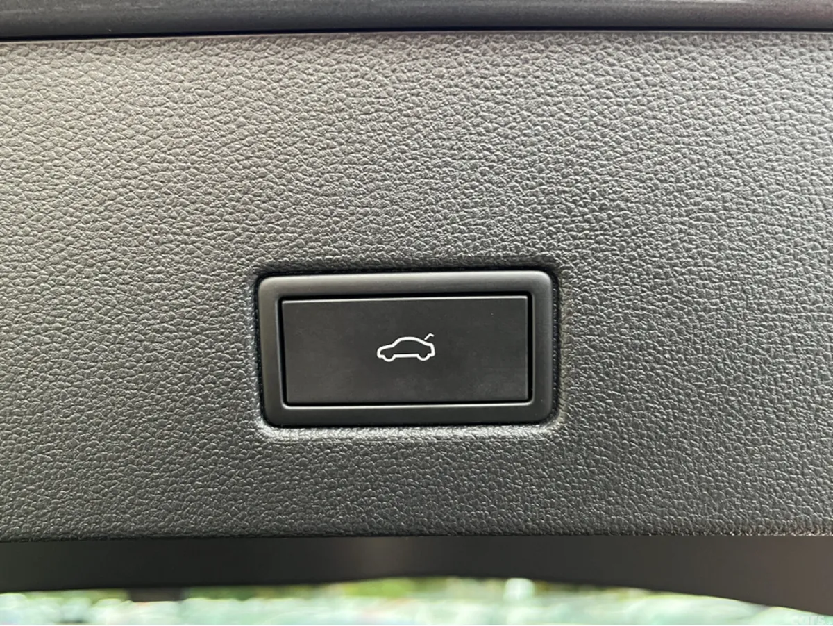 Volkswagen T-Roc SUV, Diesel, 2024, Grey