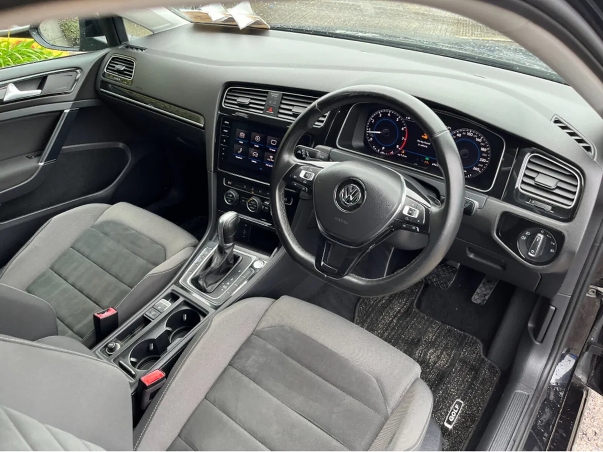 Volkswagen Golf Hatchback, Petrol, 2018, Black