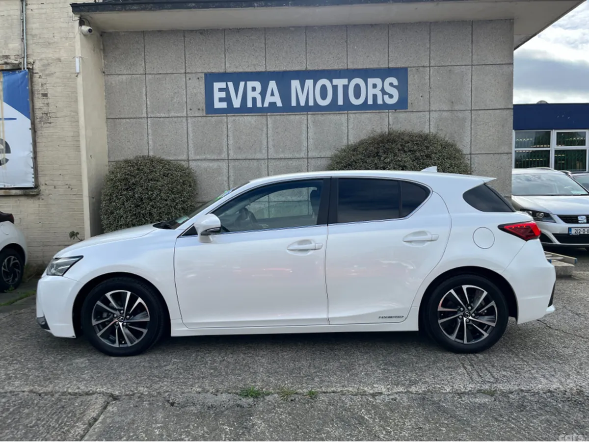 Lexus CT Hatchback, Petrol Hybrid, 2021, White