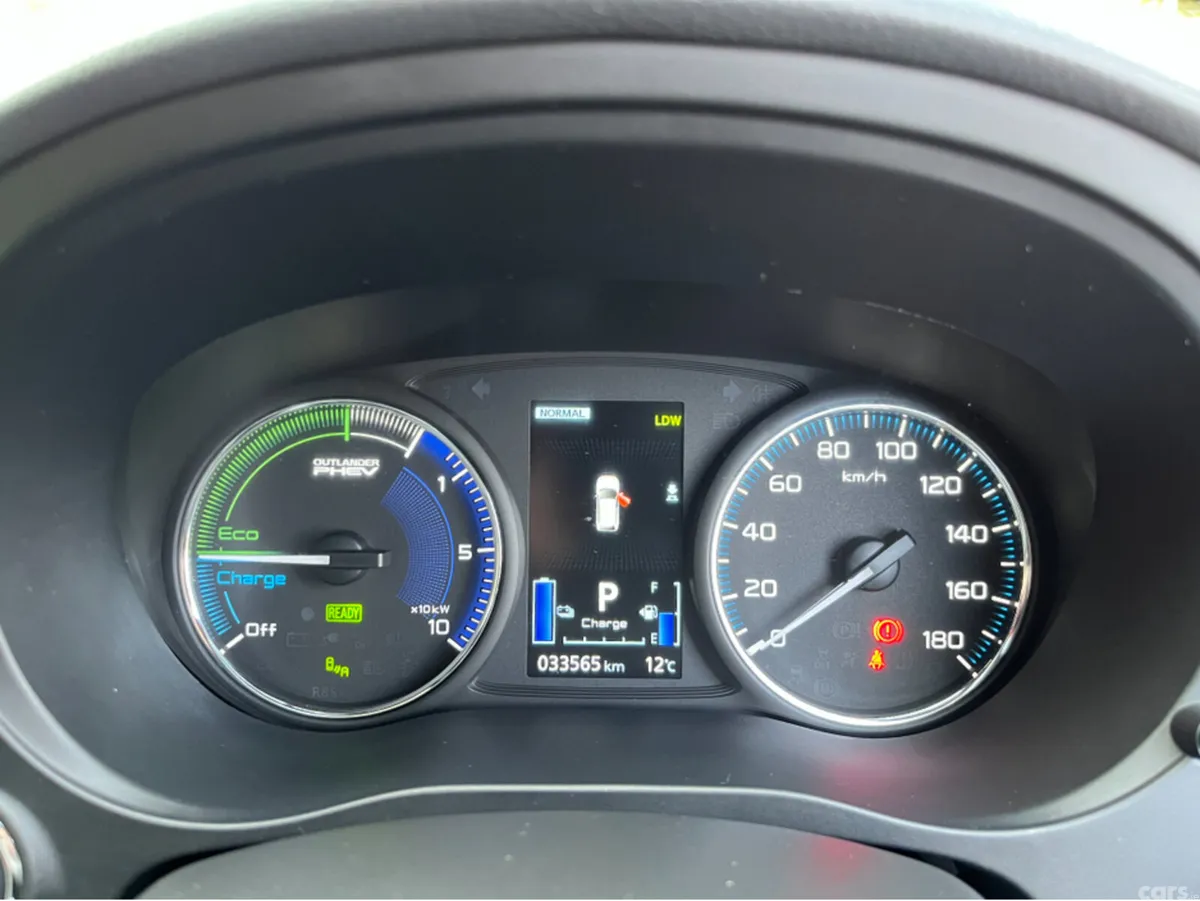 Mitsubishi Outlander SUV, Petrol Plug-in Hybrid, 2021, White