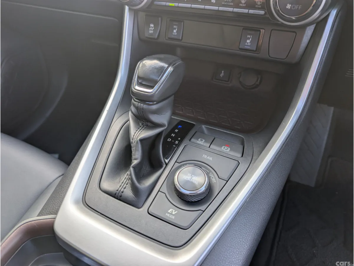Toyota RAV4 SUV, Petrol Hybrid, 2021, Black