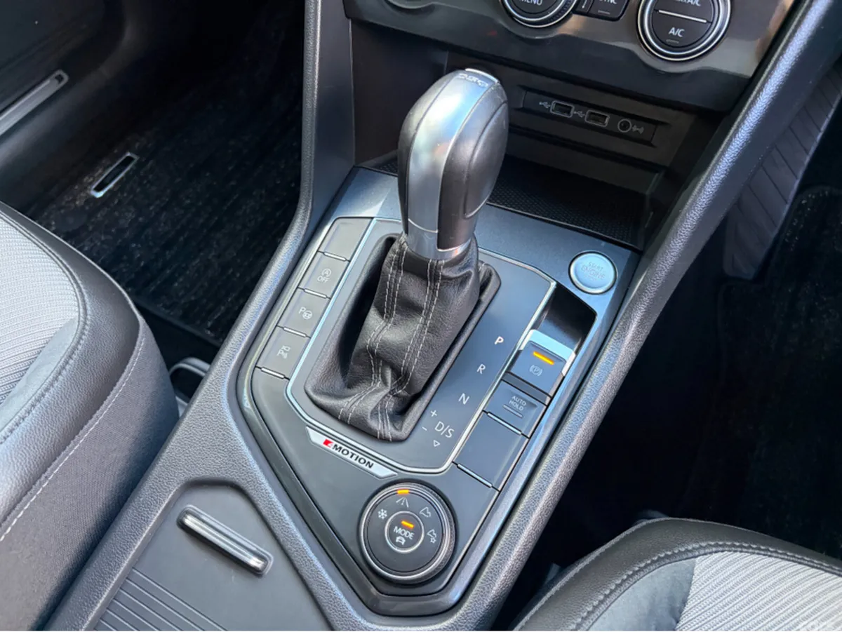 Volkswagen Tiguan SUV, Diesel, 2019, White