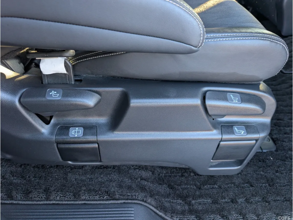 Honda Odyssey MPV, Petrol Hybrid, 2019, Blue