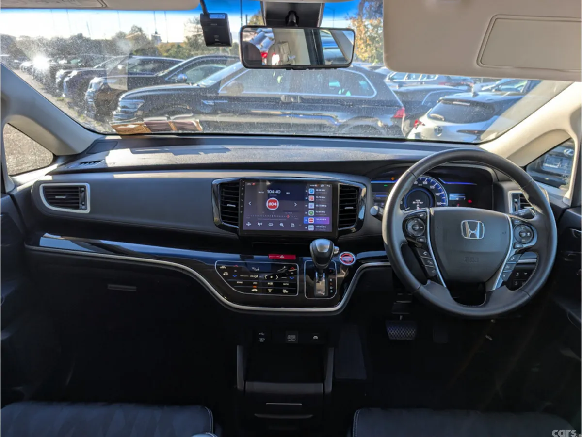 Honda Odyssey MPV, Petrol Hybrid, 2019, Blue