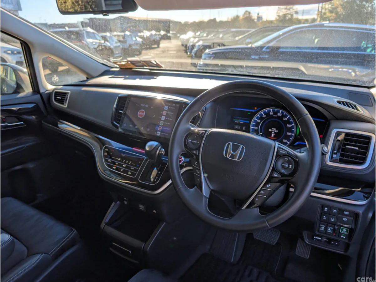 Honda Odyssey MPV, Petrol Hybrid, 2019, Blue