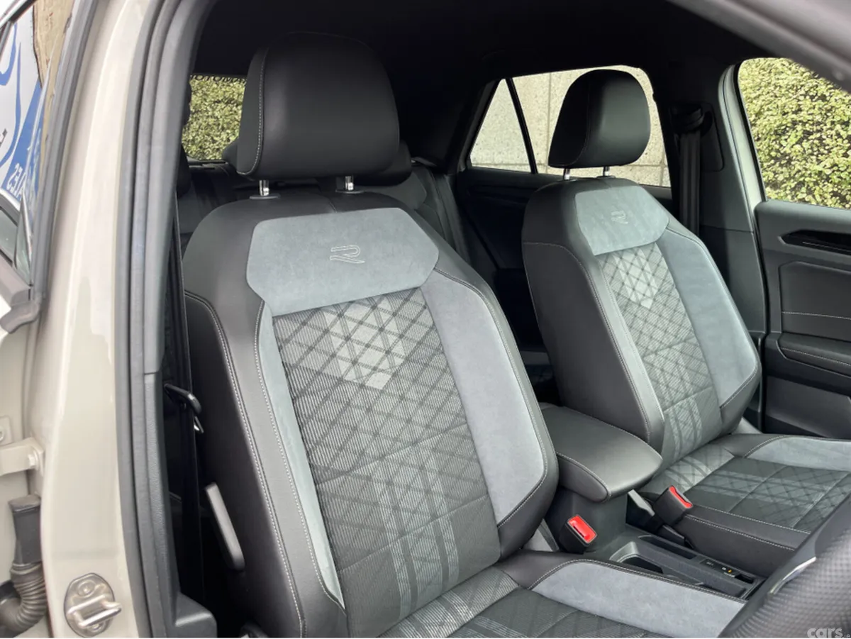 Volkswagen T-Roc SUV, Diesel, 2023, Grey