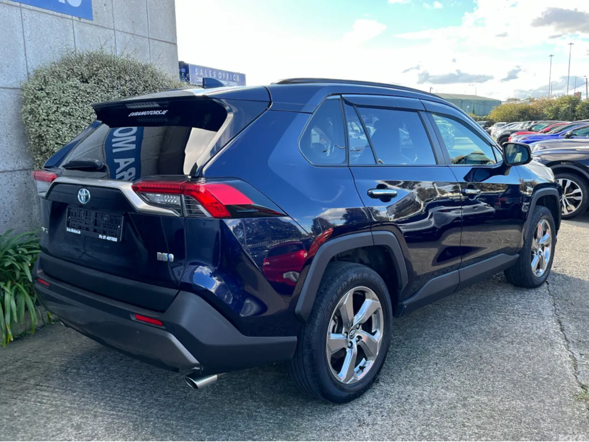 Toyota RAV4 SUV, Petrol Hybrid, 2019, Blue