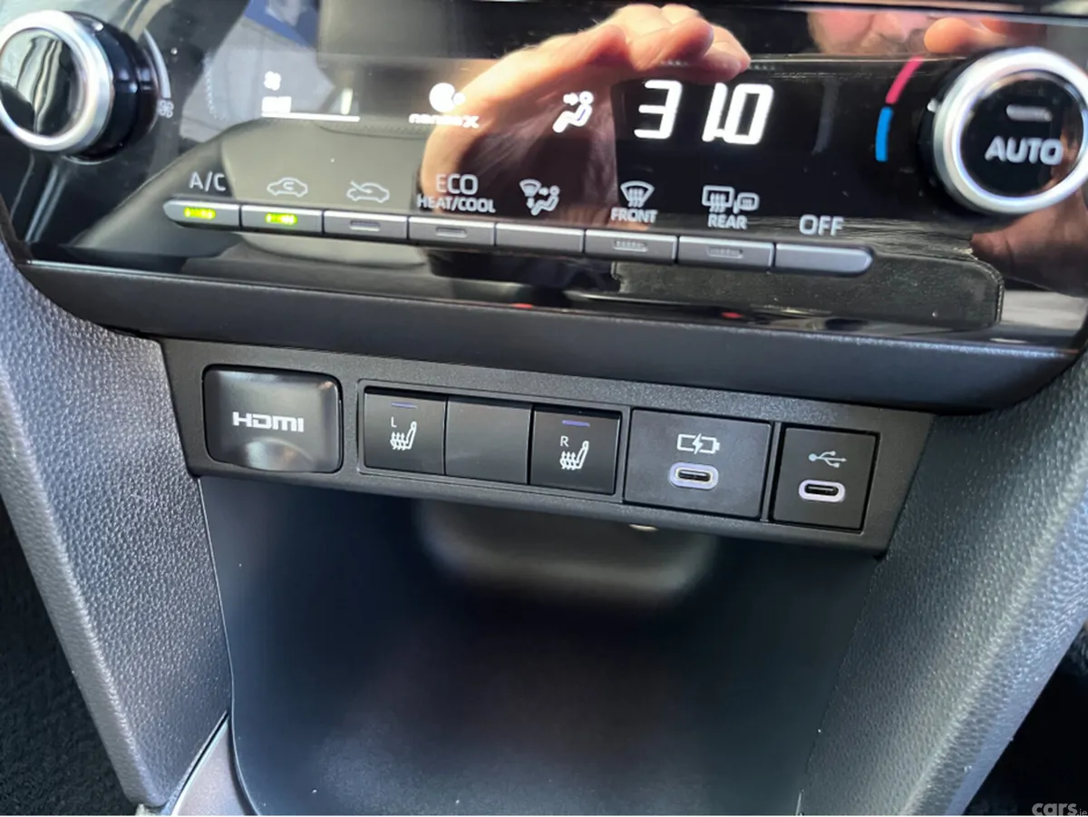 Toyota Yaris Cross SUV, Petrol Hybrid, 2024, White