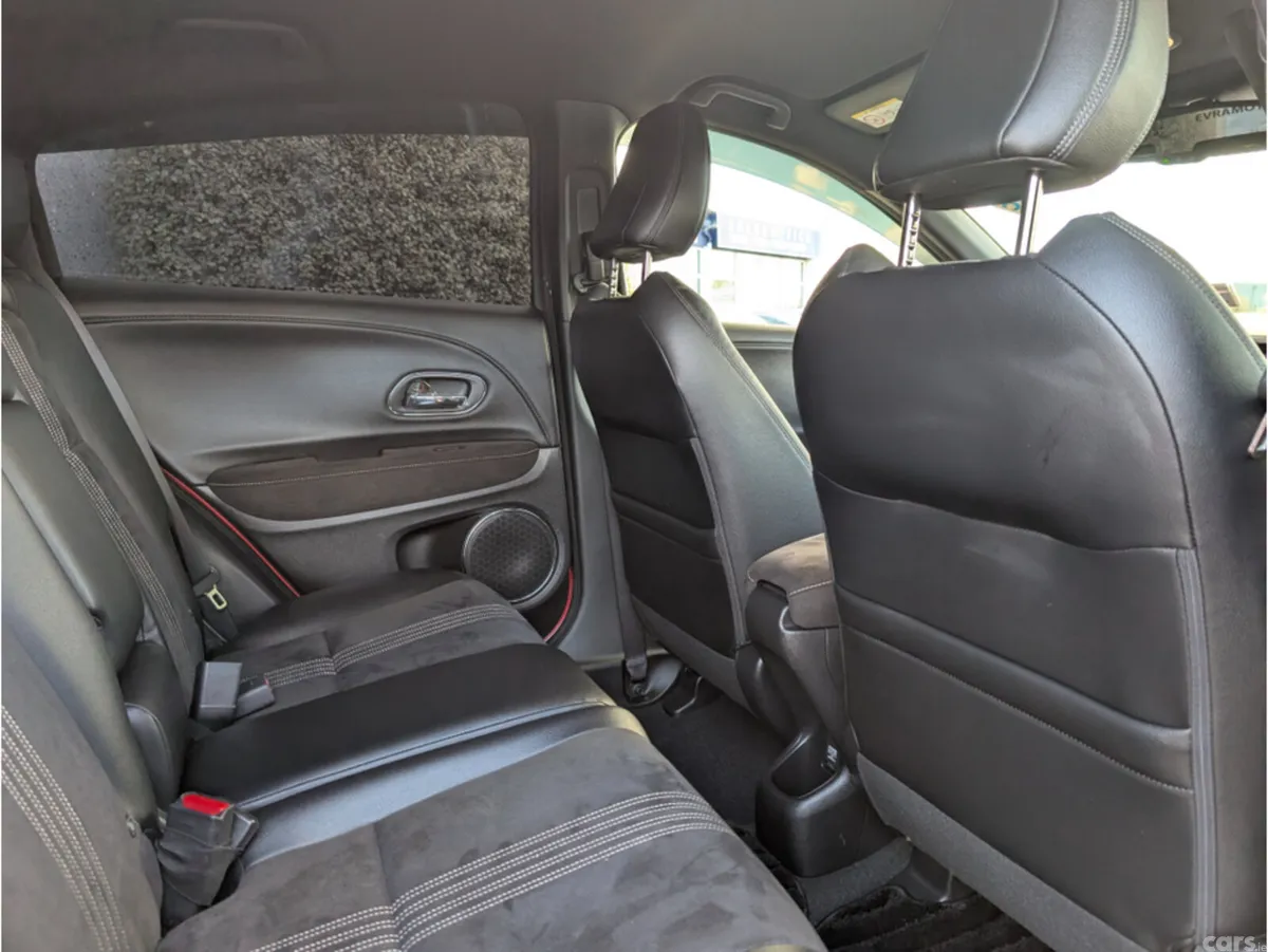 Honda Vezel Hatchback, Petrol Hybrid, 2018, Red