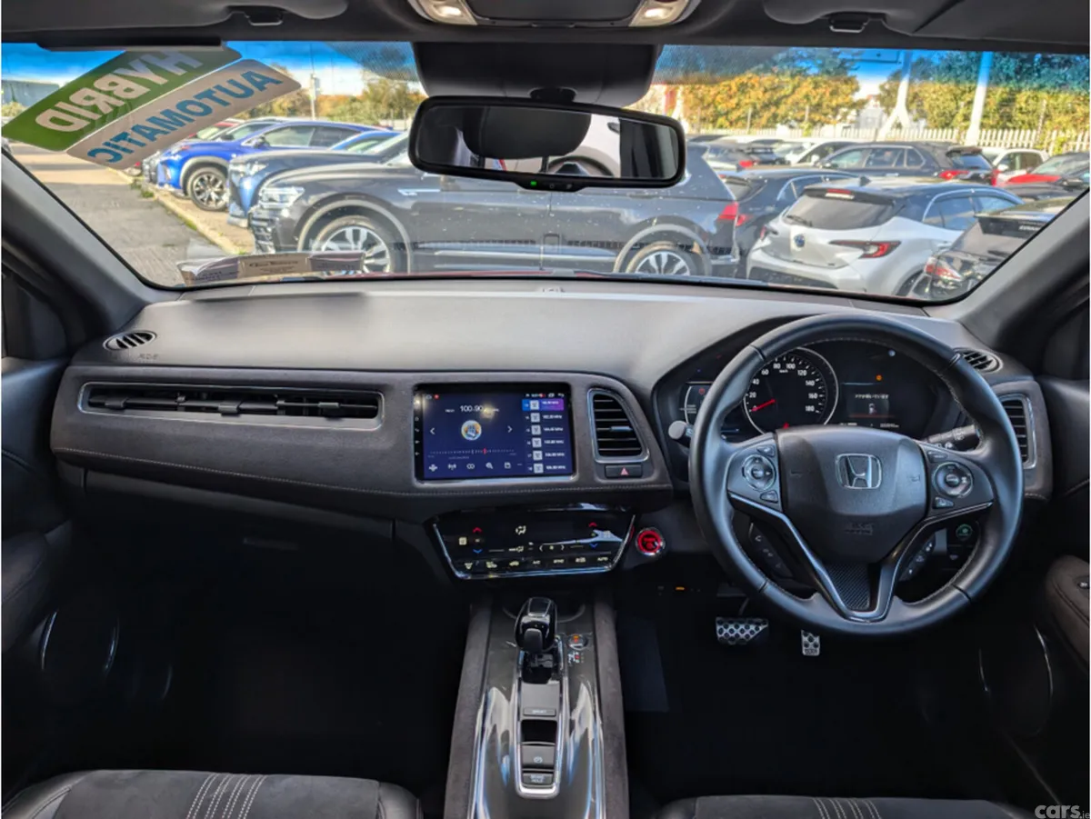 Honda Vezel Hatchback, Petrol Hybrid, 2018, Red