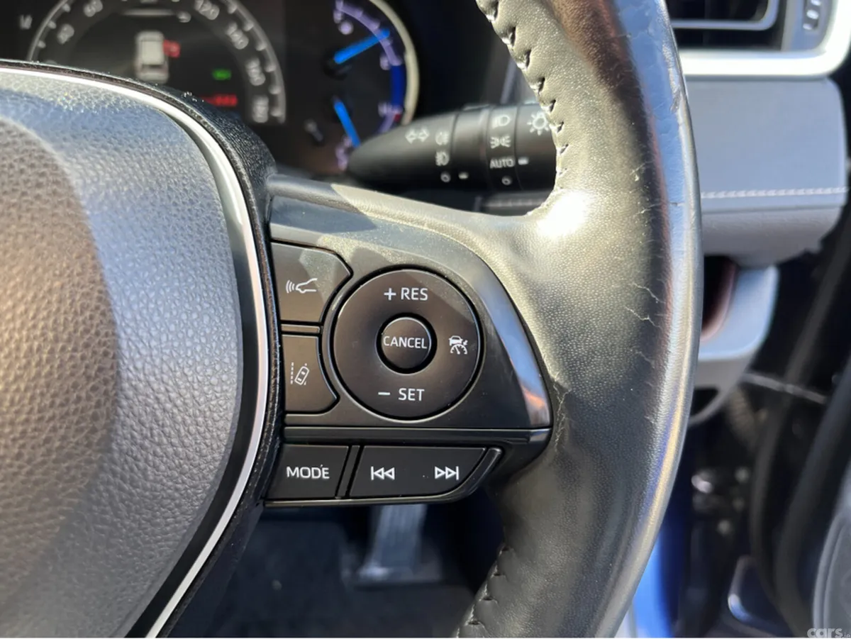 Toyota RAV4 SUV, Petrol Hybrid, 2019, Blue